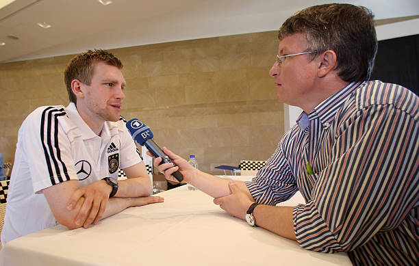 而是继续朝 而是继续朝